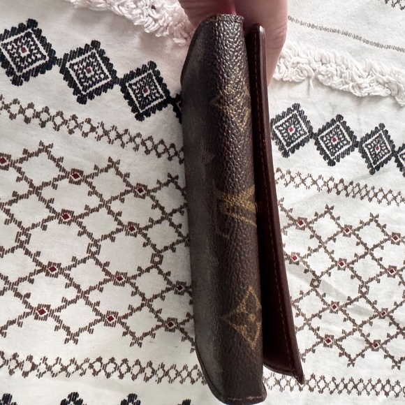 LV Tresor Wallet - Picture 7 of 10